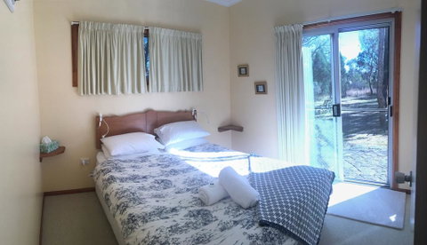 Whiskey Gully Wines - New South Wales Tourism  2
