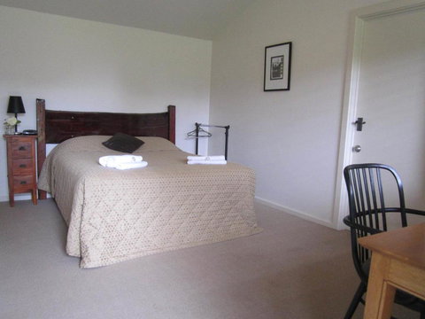 Willalooka Tavern - New South Wales Tourism  2