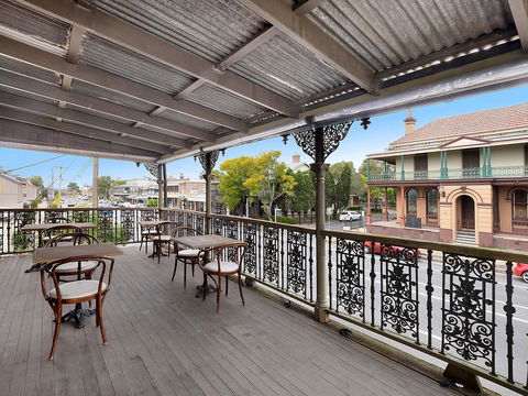 William Arnott Hotel - New South Wales Tourism  1
