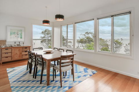 Windward House - New South Wales Tourism  2