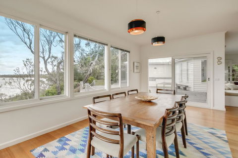 Windward House - New South Wales Tourism  1