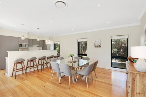 Wine Down - New South Wales Tourism  2