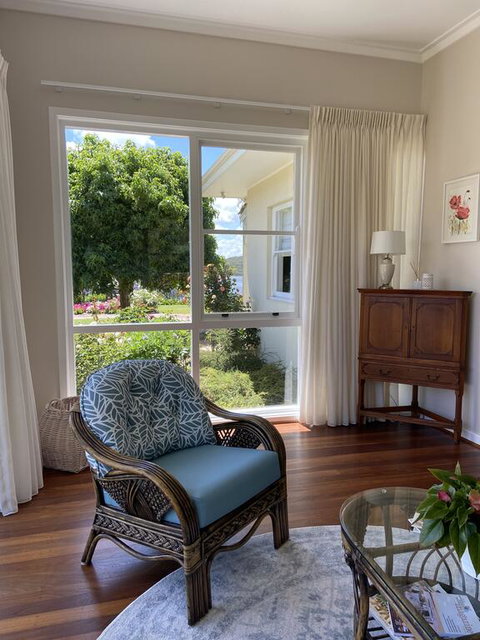 Winniston Lodge Luxury Accommodation - New South Wales Tourism  2