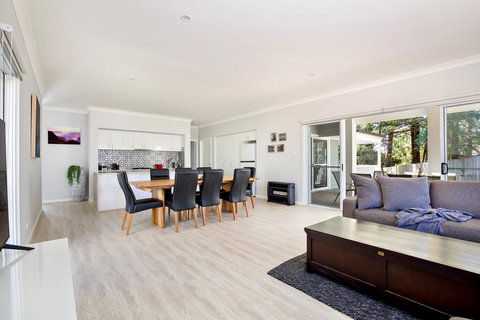 Winsome - New South Wales Tourism  1