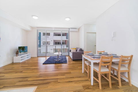 Wolli Creek Airport Serviced 2 Bedroom Apartment - New South Wales Tourism  2