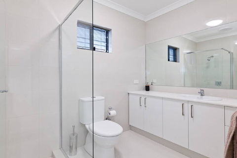 Woodlands - Home With A View - New South Wales Tourism  2