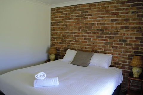 Woolshed Hill Estate - New South Wales Tourism  3