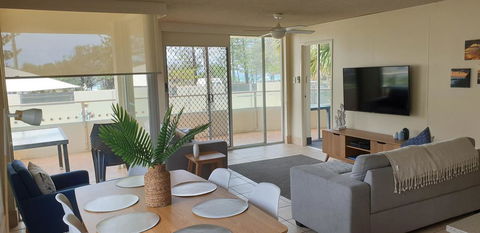 Wyuna Beachfront Holiday Apartments - New South Wales Tourism  1
