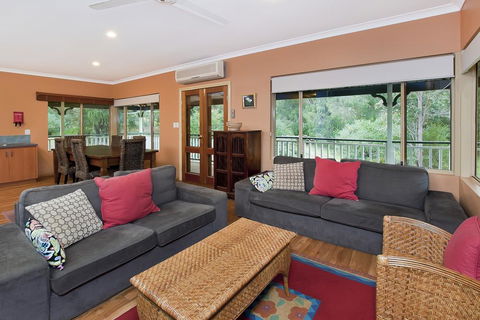 Yallingup Forest Resort - New South Wales Tourism  1