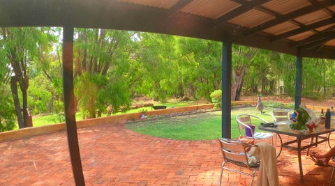 Yallingup Pet Friendly Bush Retreat - New South Wales Tourism  1