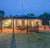 Yallingup Pet Friendly Bush Retreat - New South Wales Tourism 