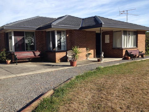 Yanakie Holiday House - New South Wales Tourism  1