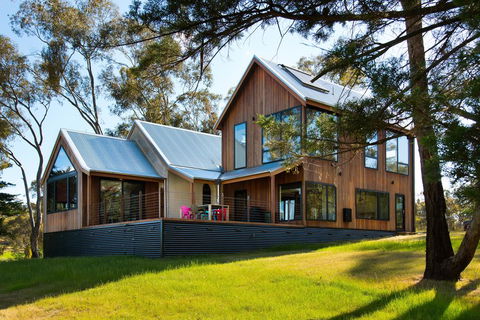 Yandoit Church - New South Wales Tourism  1