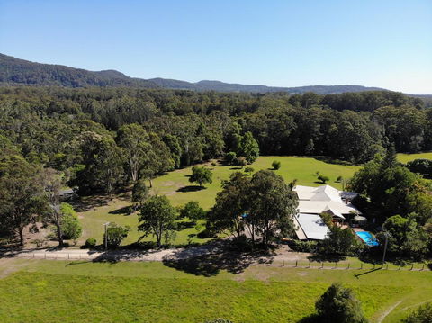 Yarrahapinni Homestead - New South Wales Tourism  3
