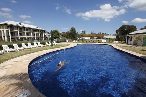 Yarrawonga Mulwala Golf Club - New South Wales Tourism  0