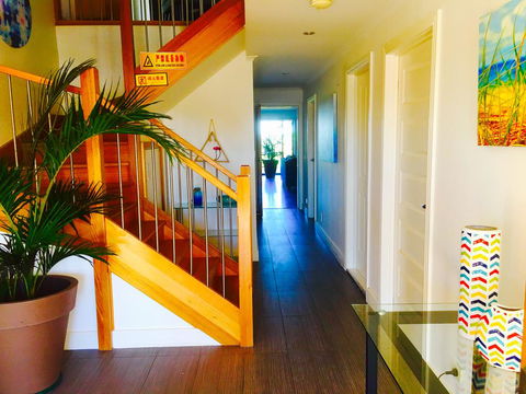 Yes Holiday Home - New South Wales Tourism  2