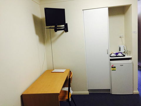 Yetholme Motor Inn - New South Wales Tourism  0