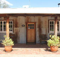 York Cottages and Burnley House - New South Wales Tourism 