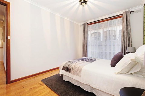 Your Ballarat Home - New South Wales Tourism  3
