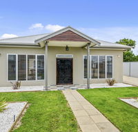 Zaahira House