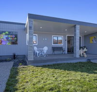 Zoo Villas  Villa Zebra - Central Wynyard - New South Wales Tourism 