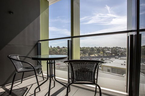 Modern City Comfy And Warm Apt@Parkville+Carpark - New South Wales Tourism  3