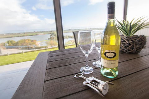 Serenity And Sweeping Murray River Views - New South Wales Tourism  2
