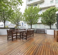 of SouthbankLight filled apartmentHUGE private terrace with city viewsParkingPoolGymWiFi - New South Wales Tourism 