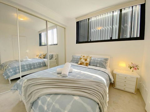 A Cozy 2B2B Apartment Near Airport & Train Station - New South Wales Tourism  2