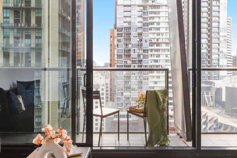 A 2 Bed 3min To Melbourne Central With Parking - New South Wales Tourism  0