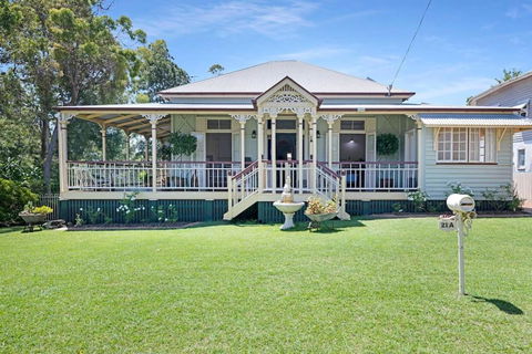 A Charming Queenslander - New South Wales Tourism  4