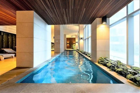A Chic 2BR CBD Apartment Near Southern Cross - New South Wales Tourism  2