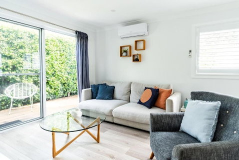 A Chic Coastal Hideaway At Toowoon Bay Beach - New South Wales Tourism  2
