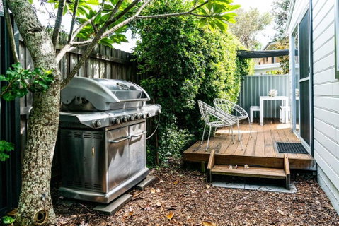 A Chic Coastal Hideaway At Toowoon Bay Beach - New South Wales Tourism  4