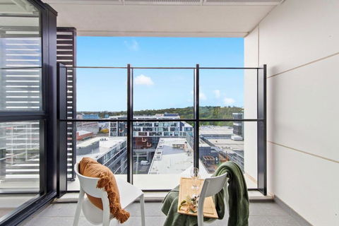 A Cozy & Plush 2BR Apt Next To The Yarra River - New South Wales Tourism  3