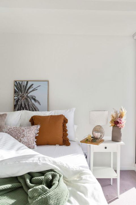 A Cozy & Plush 2BR Apt Next To The Yarra River - New South Wales Tourism  4