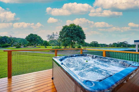 A Kids Dream & Paradise For Parents - New South Wales Tourism  0