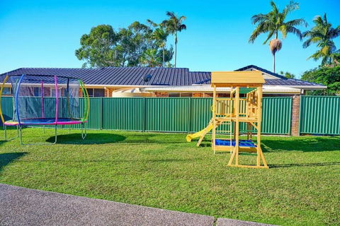A Kids Dream & Paradise For Parents - New South Wales Tourism  3