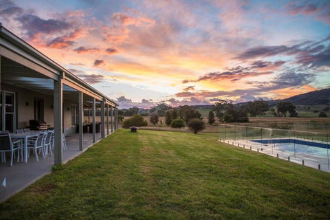 Abingdon House - Mudgee Retreat - New South Wales Tourism  0