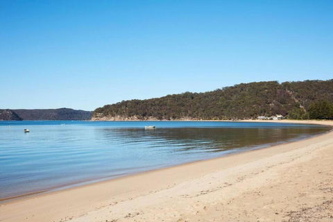 Absolute Beach Front House Panoramic Views - New South Wales Tourism  1