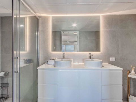 Absolute Beachfront Apartment In Paradise - New South Wales Tourism  2