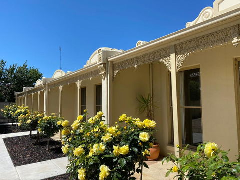 Acacia Terraces - New South Wales Tourism  1