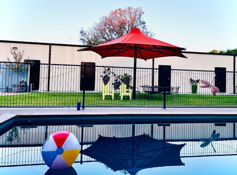 Adelphi Apartments 1 Or 1A - New South Wales Tourism  0