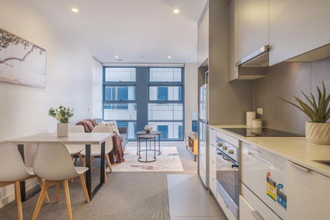 Adjacent To Flagstaff Gardens 1br In Cbd Melboure - New South Wales Tourism  3