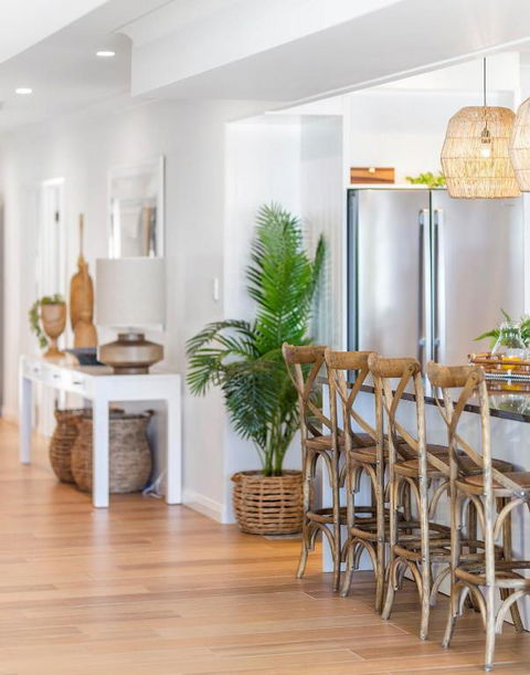 Absolute Beachfront Family Size Home - New South Wales Tourism  4