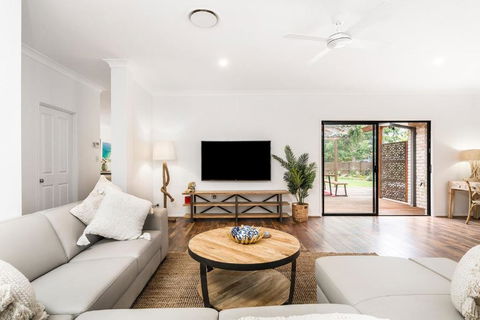 A Perfect Stay - Julian Rocks House - New South Wales Tourism  3
