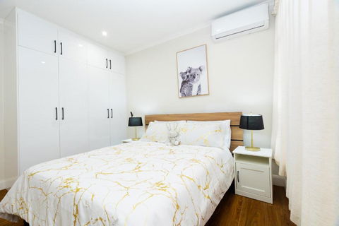 Adelaide Escape And Business-3Bath Full Kitchen Fast Wifi 3TV-for Large Families And Group - New South Wales Tourism  3