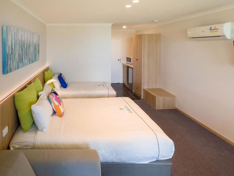 A1 Motels And Apartments Port Fairy - New South Wales Tourism  3