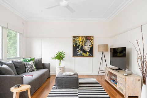 A Perfect Stay - The White Rabbit - New South Wales Tourism  2