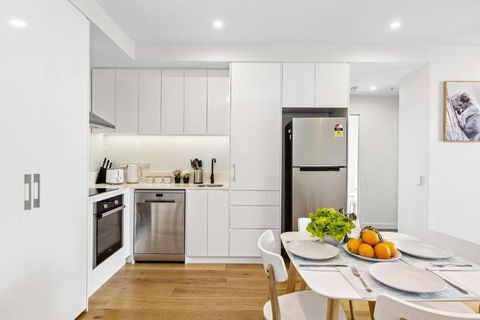 Ambrosia - East End Hillside Haven - New South Wales Tourism  3